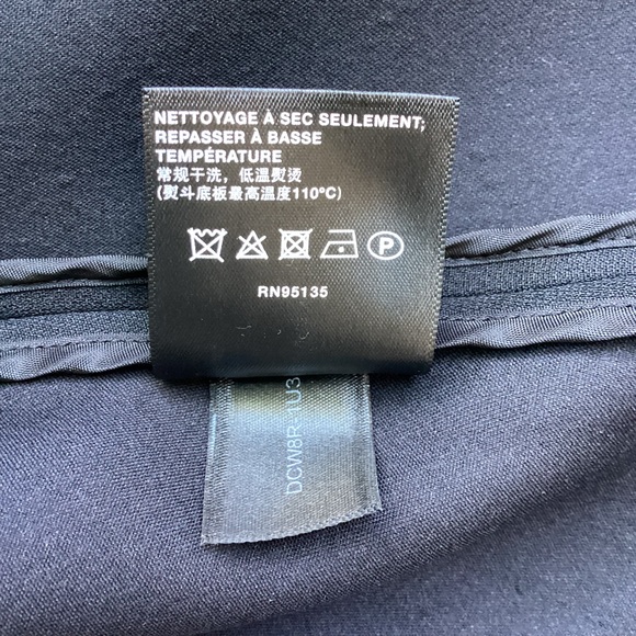 NWT Lafayette 148 Black Sleeveless Shift Dress Wool-Silk Keyhole Back Large LBD - Picture 13 of 14